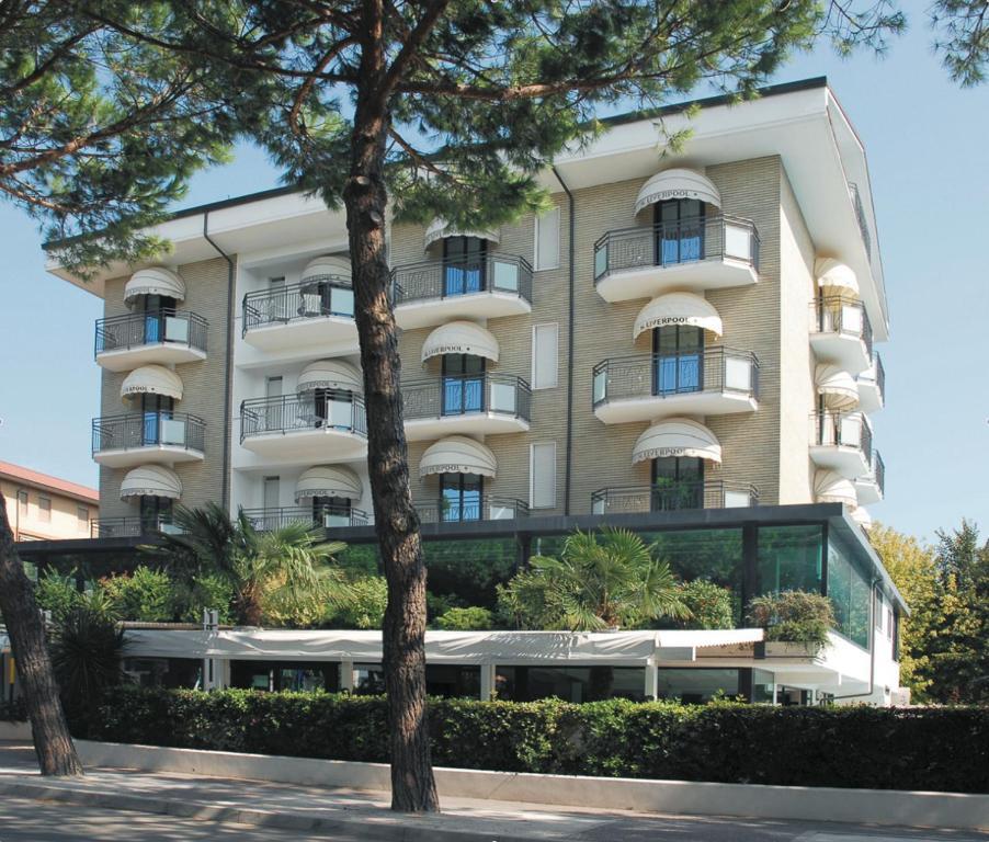 Hotel Liverpool Cervia Exterior photo